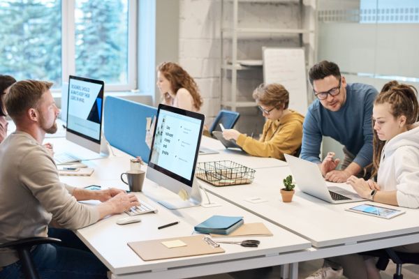 Comment la technologie informatique transforme la société que vous ne pouvez pas ignorer